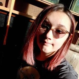 Meet your Posher, Krystiana